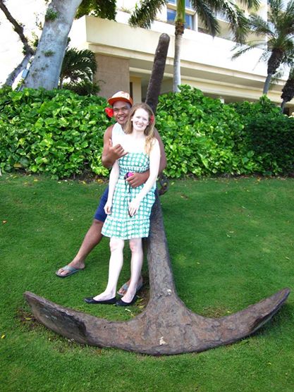 Why Dating a Hawaiian is Like Dating a Celebrity